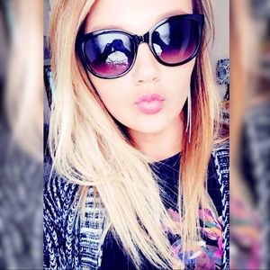 Meet your Posher, Katherine